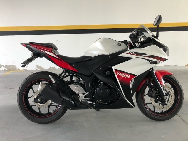 YAMAHA YZF R-3 2017