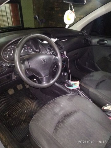 PEUGEOT 206 1.4