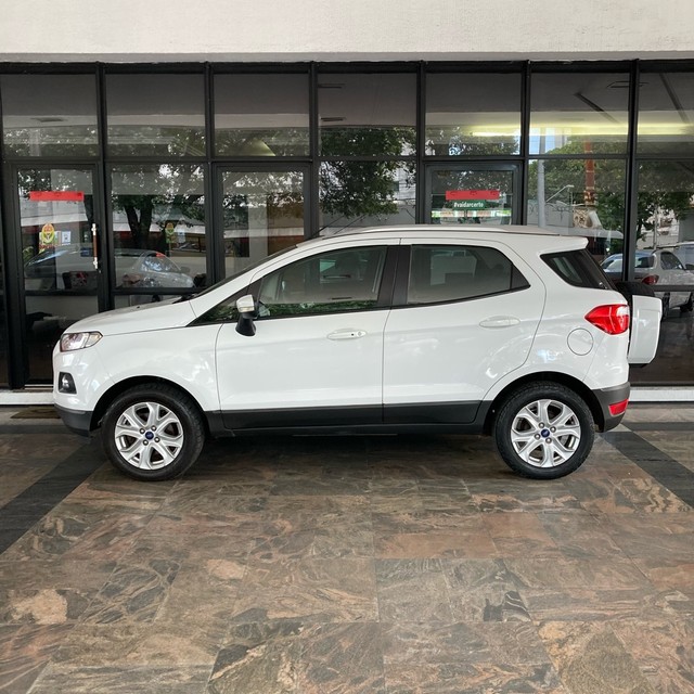 FORD ECOSPORT TITANIUM 2015