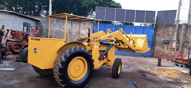 CARREGADEIRA MASSEY FERGUSON 55 R PULA PULA
