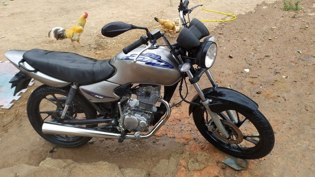 CG 125 2000