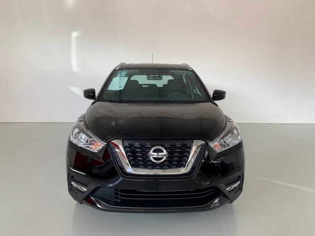 NISSAN KICKS SV CVT