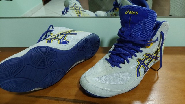 botinha asics