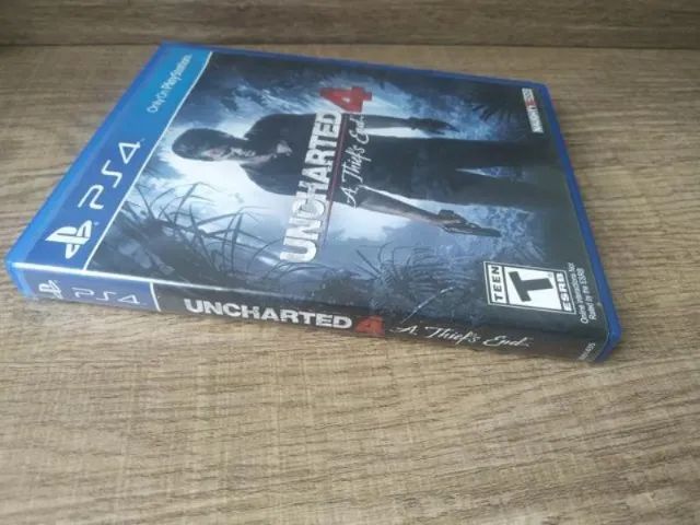 Uncharted 4 A Thief's End Mídia Física PS4 (USADO) 