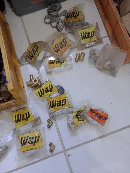 Vendo peças para manutenção de maquina lavadora WAP alta pressão