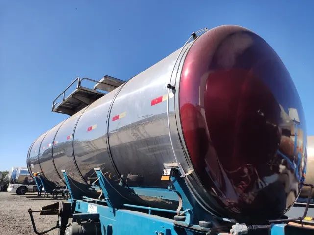 Carretas Tanque em Aço inox, Quimico / Alimenticio / Combustivel / Agua / Diversos modelos - Foto 9