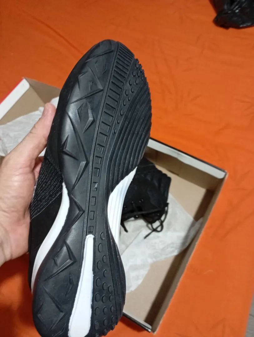 Bota De Treino Rock Fit Press Em Couro Preto - Foto 5