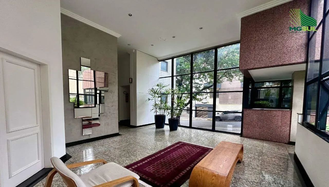 ÓTIMO APTO COM 160 M2, 3 QUARTOS,SUÍTE , 3 VAGAS NO SANTO ANTONIO - Foto 2