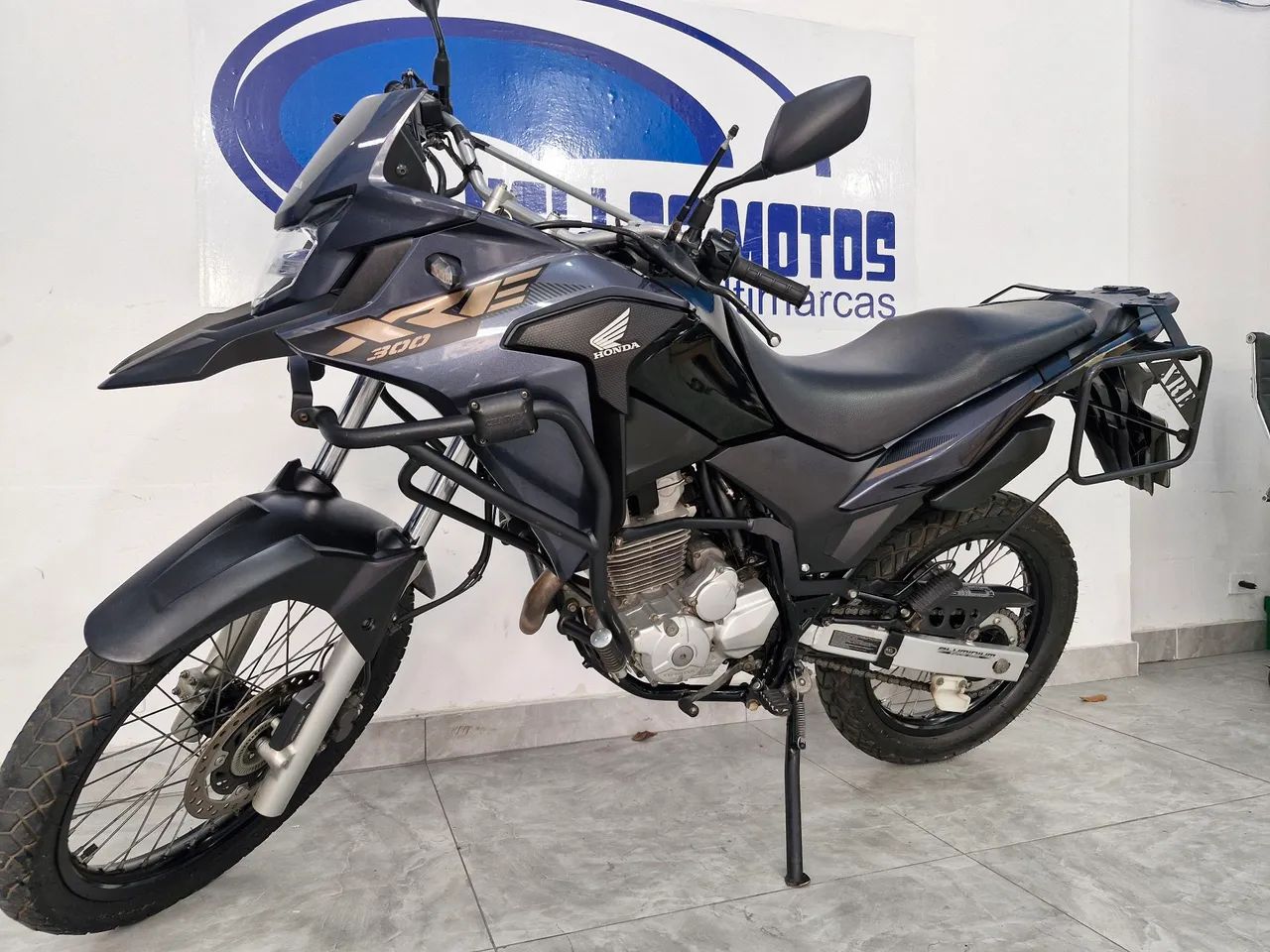 Honda xre 300 2022 aceito cartão  12 x 18x 21x am aceito moto na troca fin 48x  - Foto 2