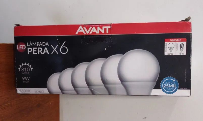Caixa com 6 lâmpadas LeD 9W branco frio