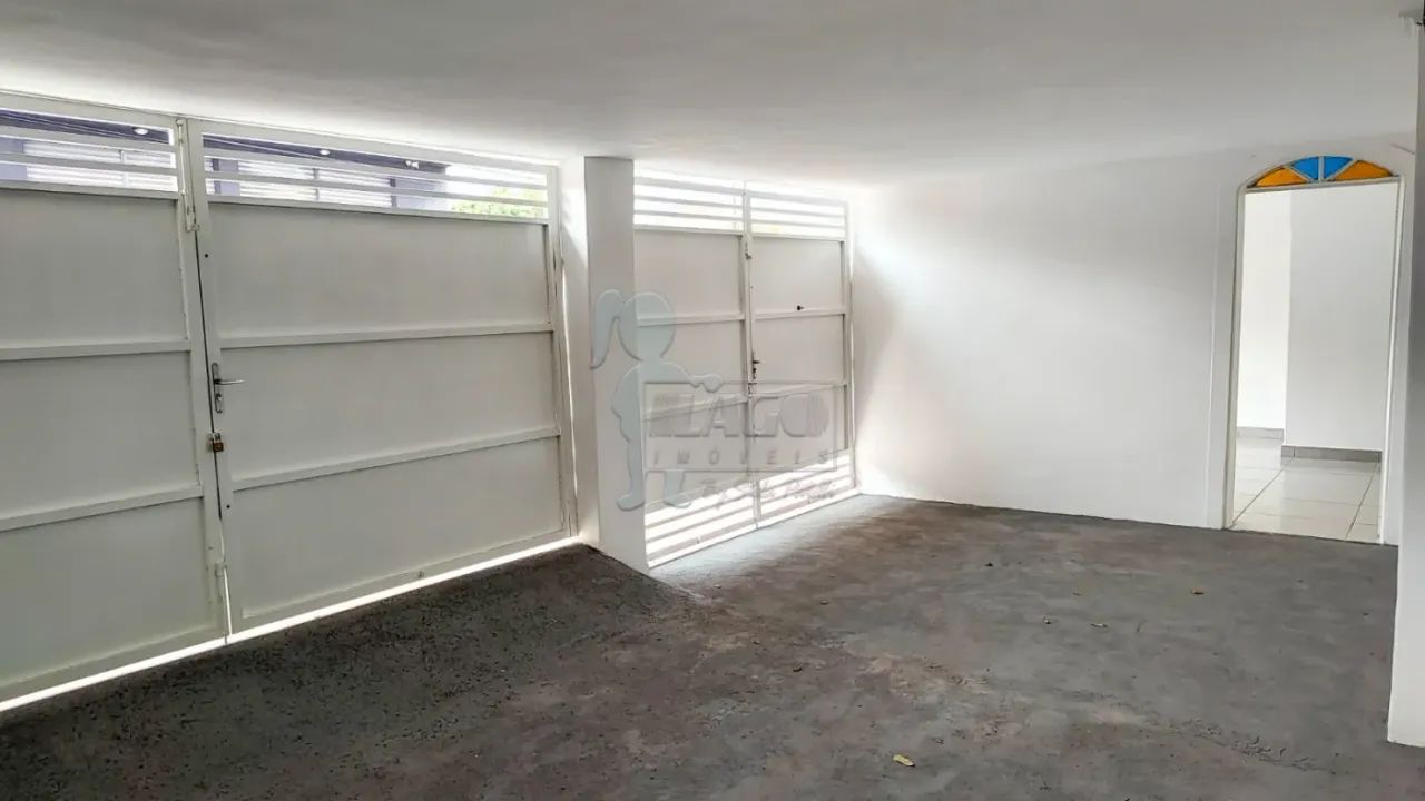 Casa de 136m² com 03 quartos à venda - Vila Carvalho