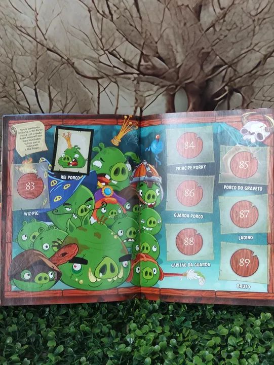 Álbum de Figurinhas Angry Birds 2014 - Quase Novo - Edição Especial - Foto 4
