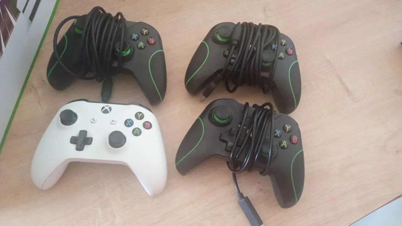 Xbox one S 1T com Pes 2020 - Foto 5