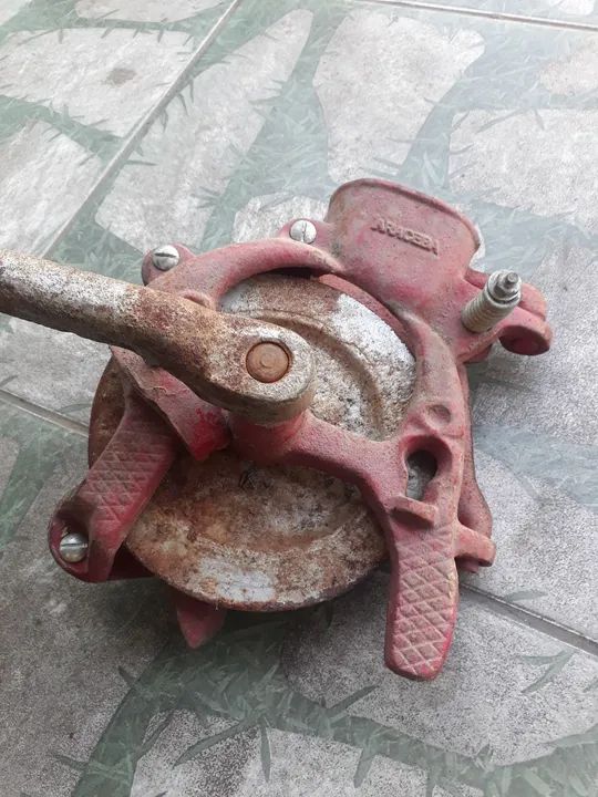 Moinho de manivela debulhador de milho 