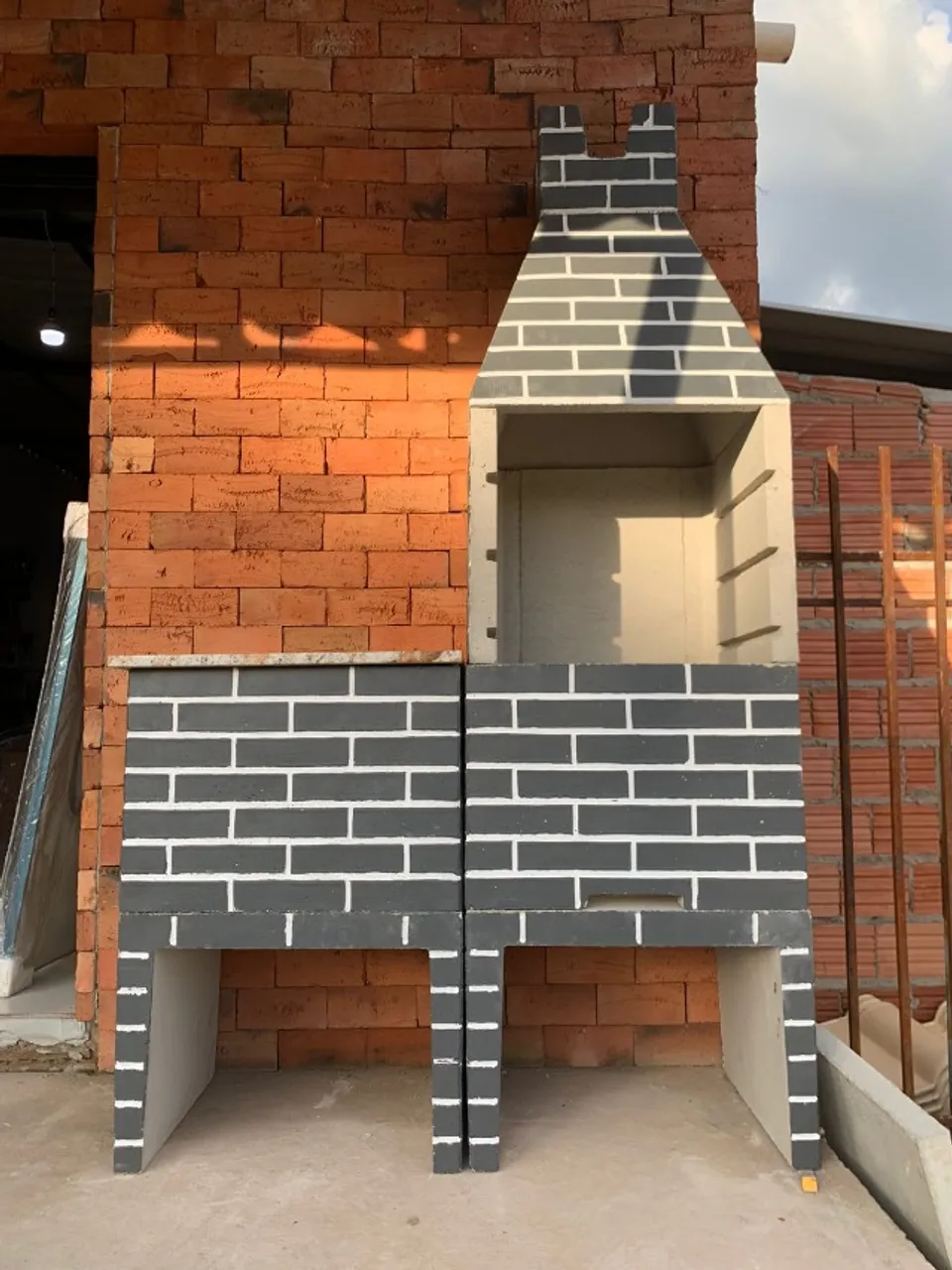 Churrasqueira de Tijolinho com Bancada