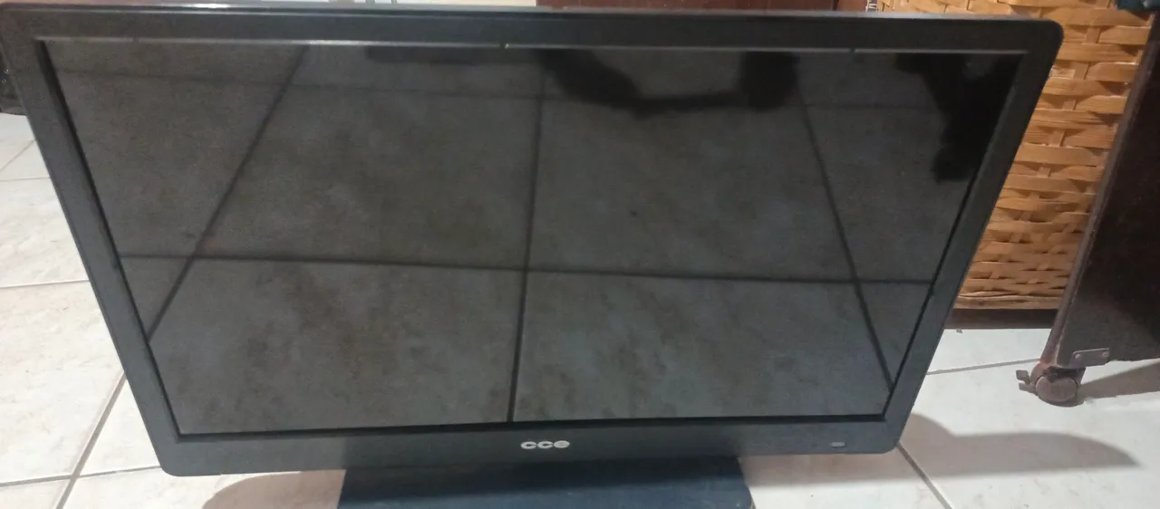 TV LCD 22 polegadas CCE