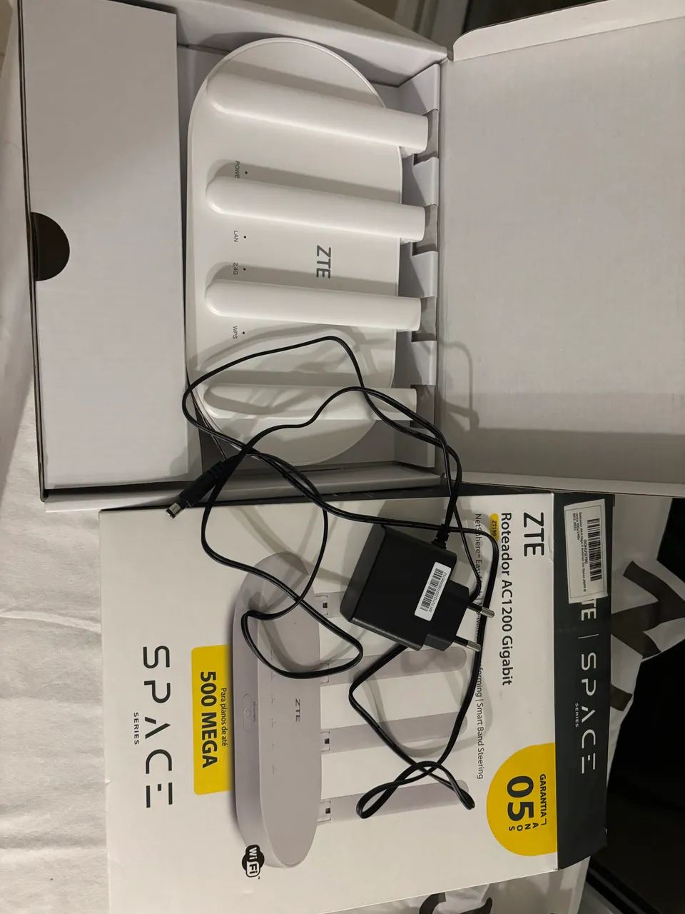 Roteador ZTE AC1200 Gigabit seminovo - Foto 3