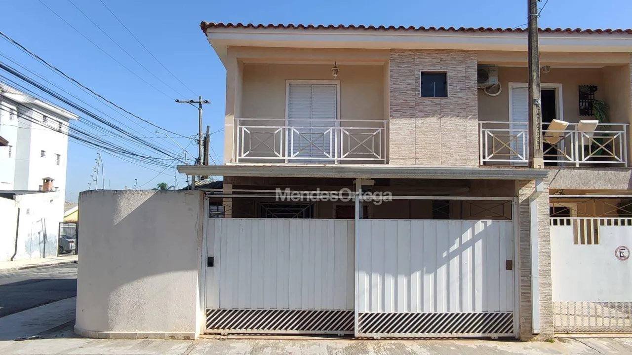 Sobrado com 2 dormitórios à venda, 84 m² por R$ 395.000 - Jardim Simus - Sorocaba/SP