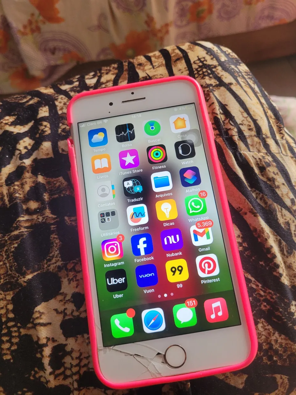Vendo ou troco iphone 8 plus 128 Gb