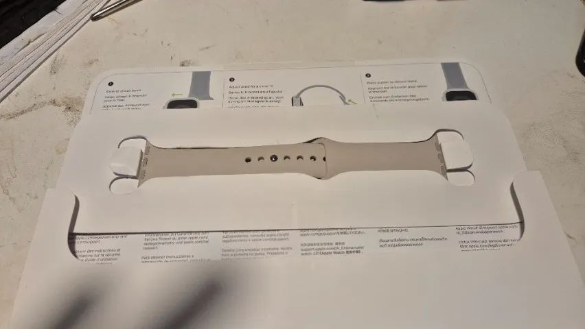 pulseira apple watch series 9 41mm M/L Starlight Sport Band marrom claro