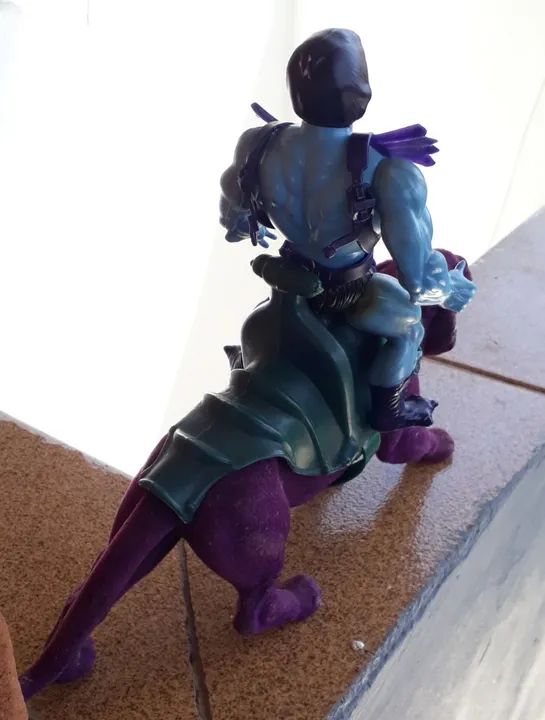 Pantera Phantor e esqueleto He Man<br>LEIA O ANÚNCIO  - Foto 3