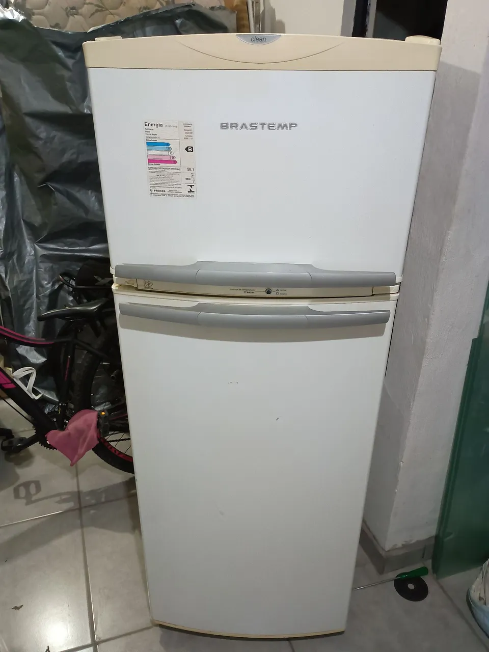 Geladeira Brastemp Frost Free funcionando perfeitamente 1200