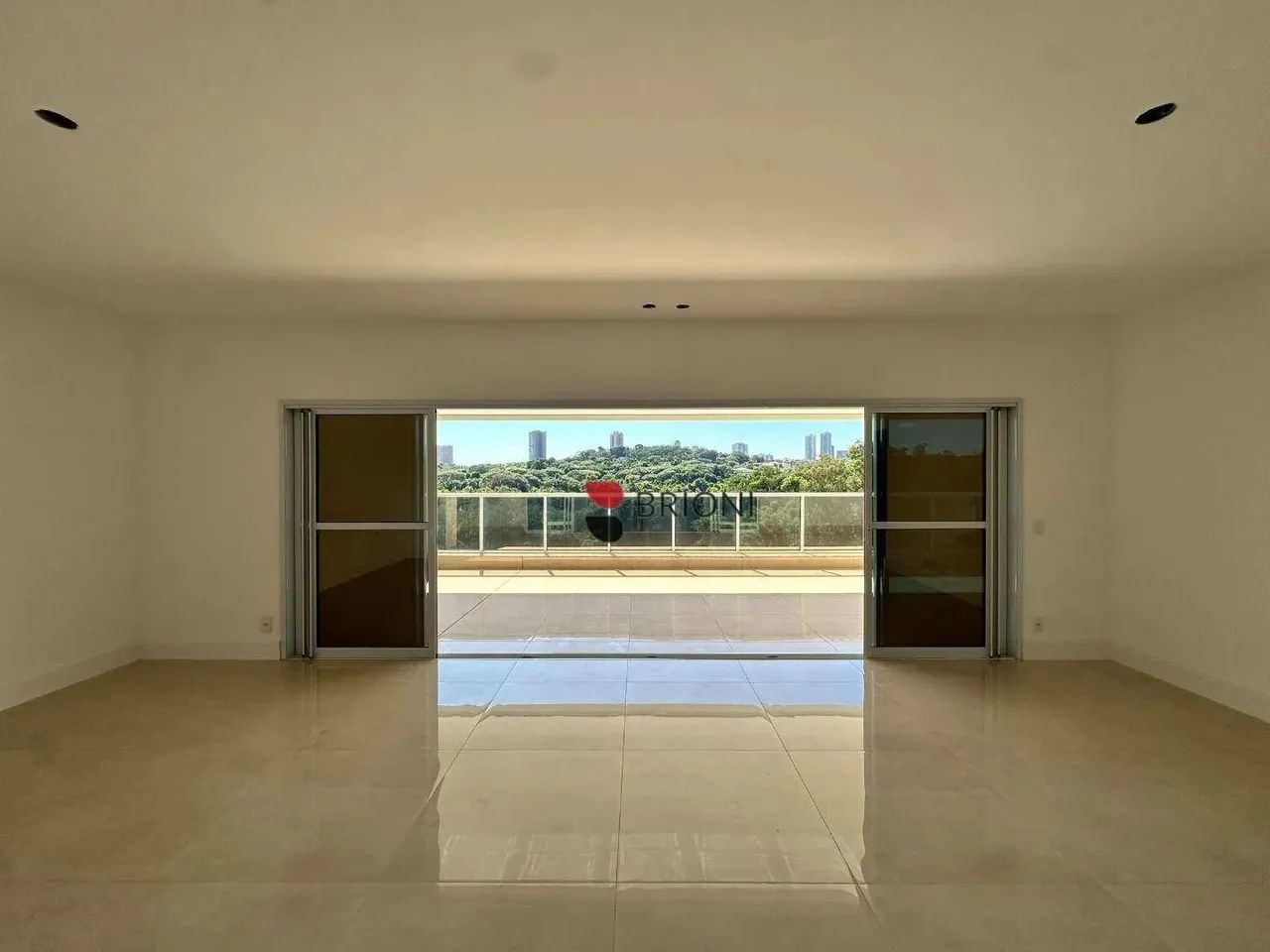 Apartamento alto padrão com 237m², 4 suítes à venda no Edifício Cidade de Vancouver em Rib - Foto 2