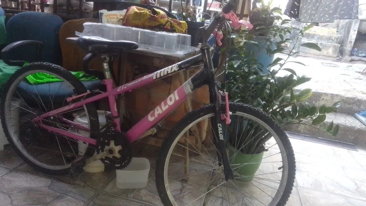 Bicicleta Caloi aro 24