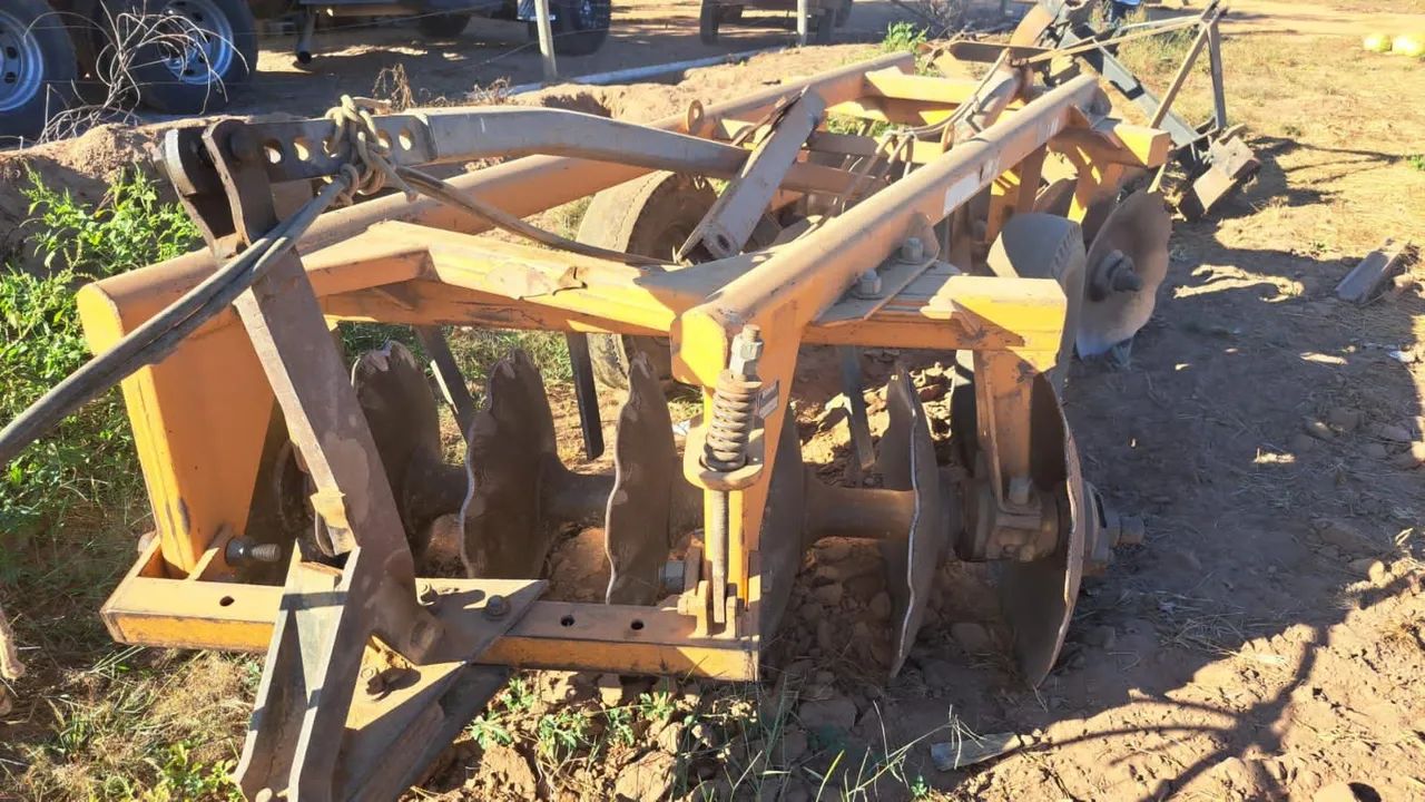 Vende-se grade Aradora pesada - Foto 4