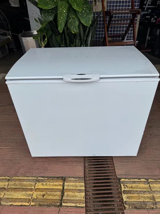 Freezer Horizontal 310 Litros Gelopar - Foto 5