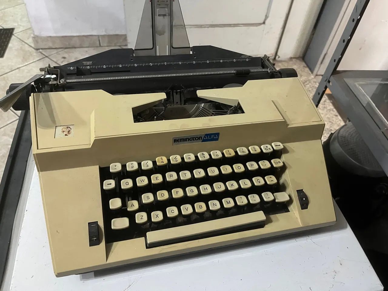 Máquina de escrever antiga