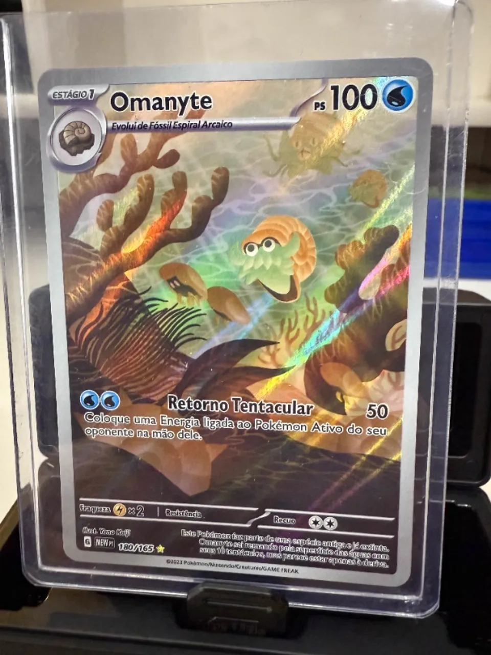 Omanyte Edição Escarlate e Violeta: 151
