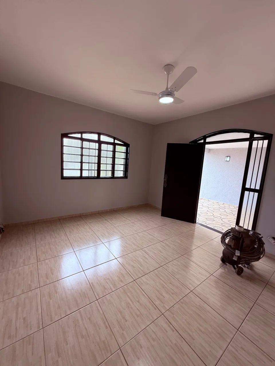 Vende-se ou aluga-se Casa Maravilhosa Comercial ou Residencial  - Foto 3