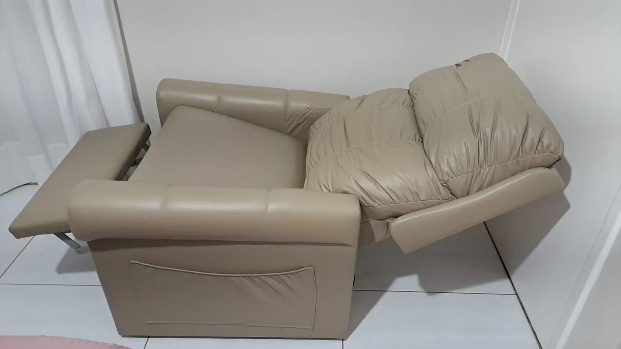 Poltrona reclinável confortável - Foto 2