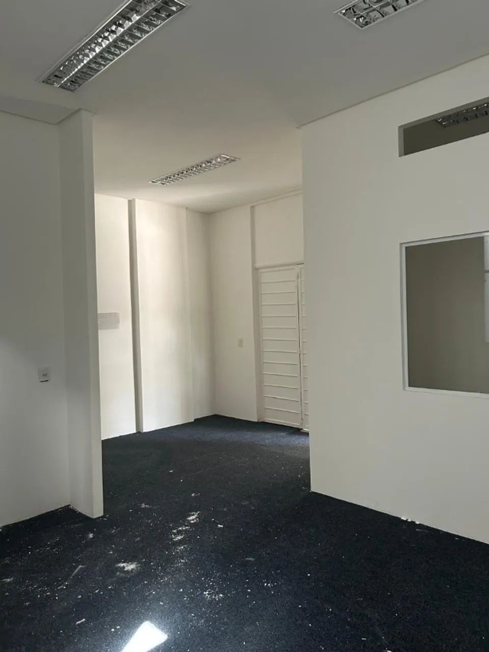 Alugo sala comercial na Av. Santos Dumont, ao lado do Hospital Gênesis - Foto 6