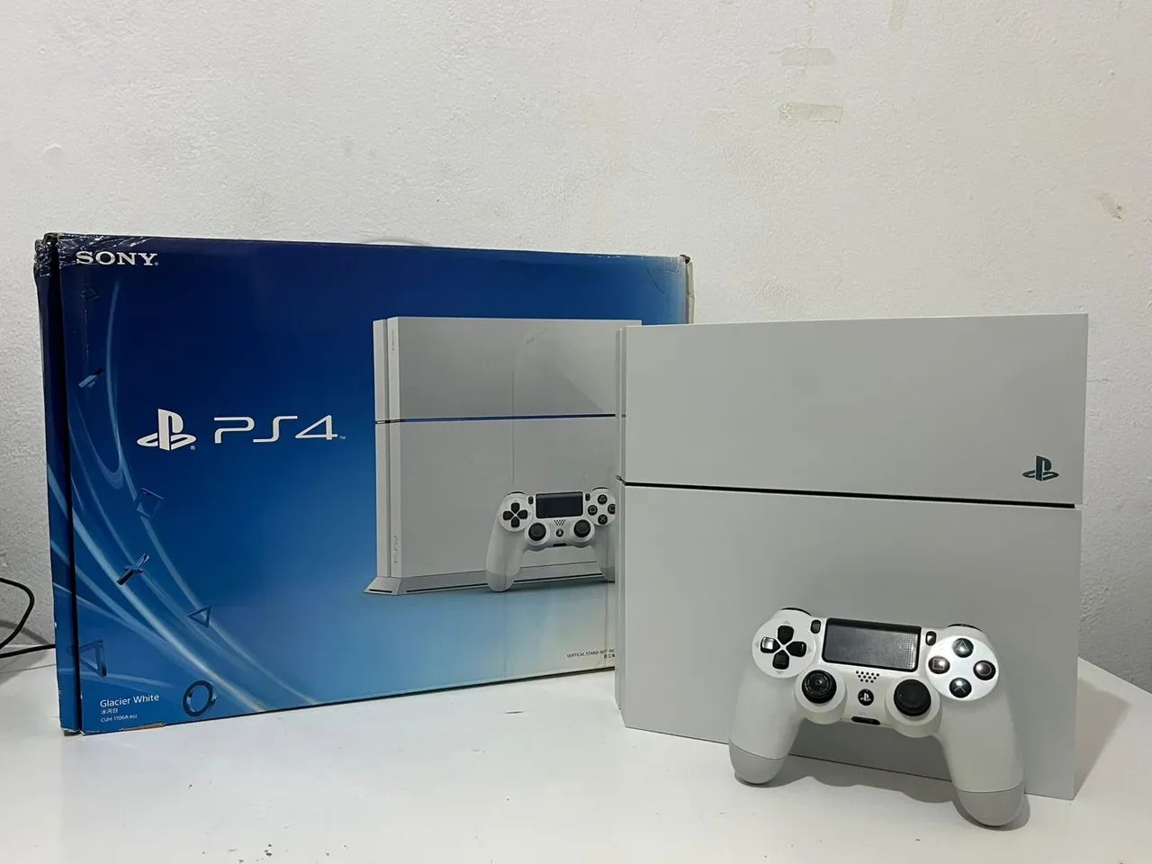 Ps4 branco (FAT BRANCO PIANO) com 3 jogos Glacier White - Foto 2