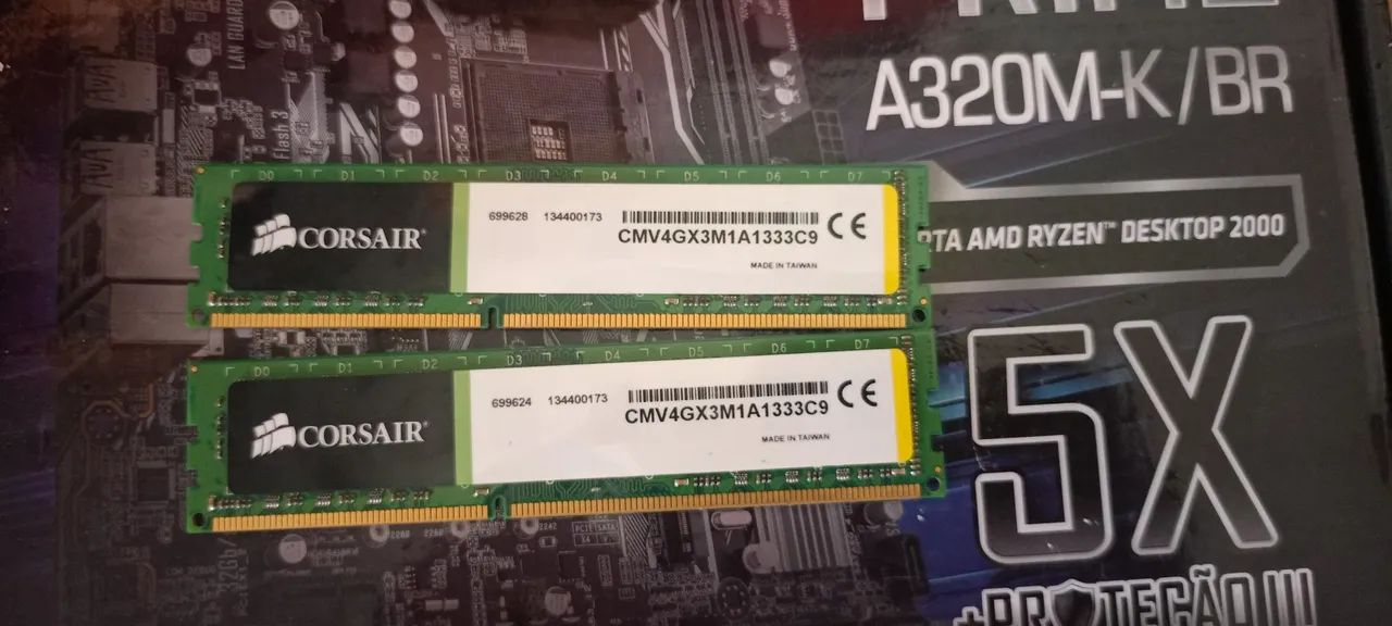 8gb de ram 1333 MHz 2 pentes de 4gb *LEIA*