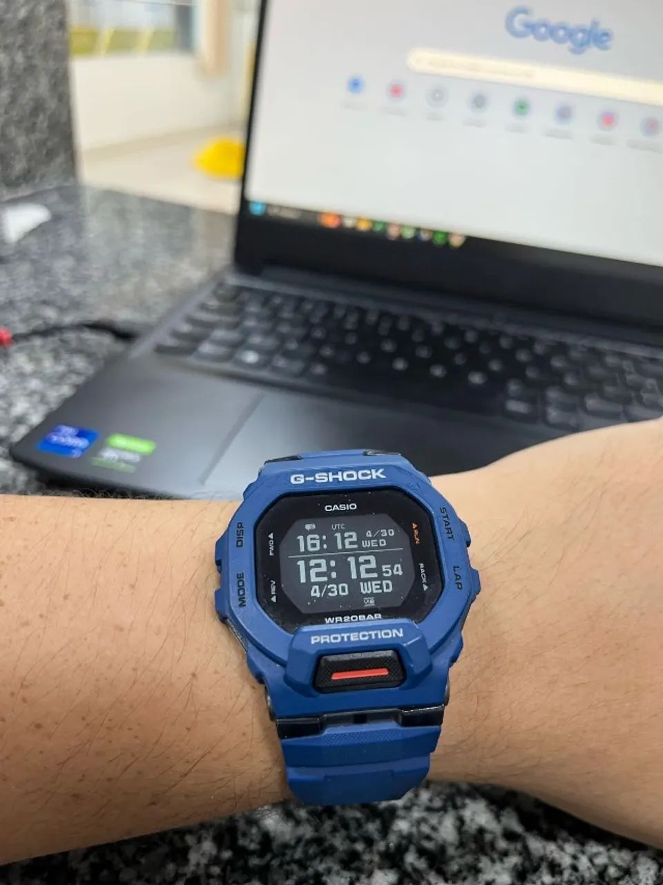 Relógio Casio G-shock G-squad Sports Gbd-200-2dr Correia Azul Bisel Azul Fundo Preto