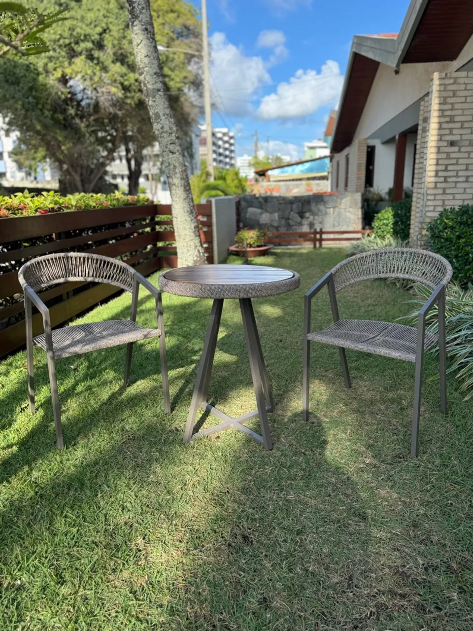 Conjunto Mesa e Cadeiras para Área Externa