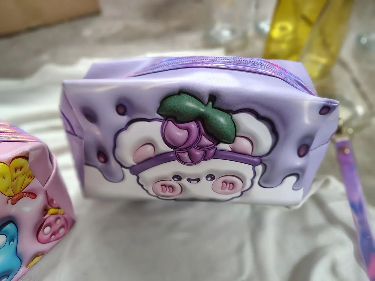 Necessaire - Borboleta e Flores - Foto 4
