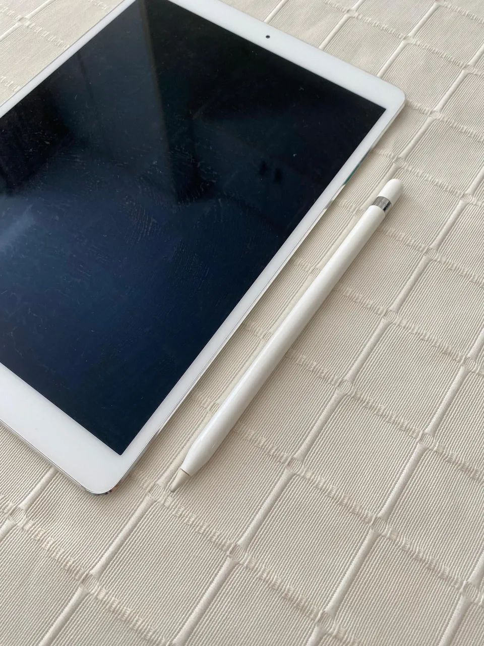 iPad Pro 10.5 + apple pencil 第1世代 iPad Pro 第1世代 10.5 256GB + Apple ペンシル付き iPad Pro (10.5