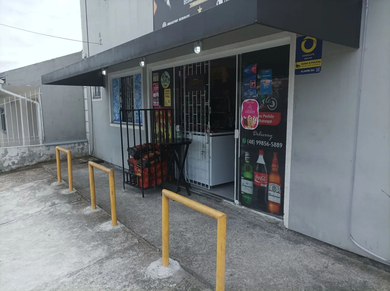 Loja conveniência e tabacaria 