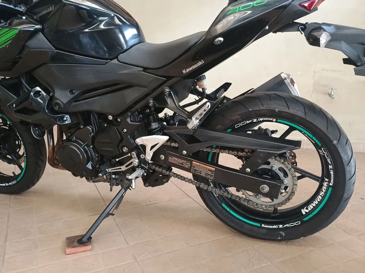 KAWASAKI Z400 2020 - Foto 8