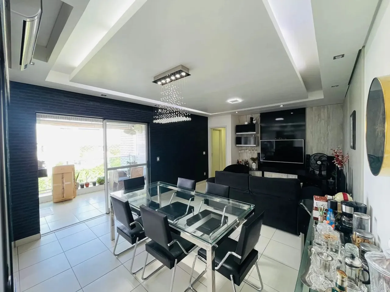 Alugo Apartamento no Condomínio Splendore/ 127 m²/ Varanda Gourmet/ Semi Mobiliado e Clima