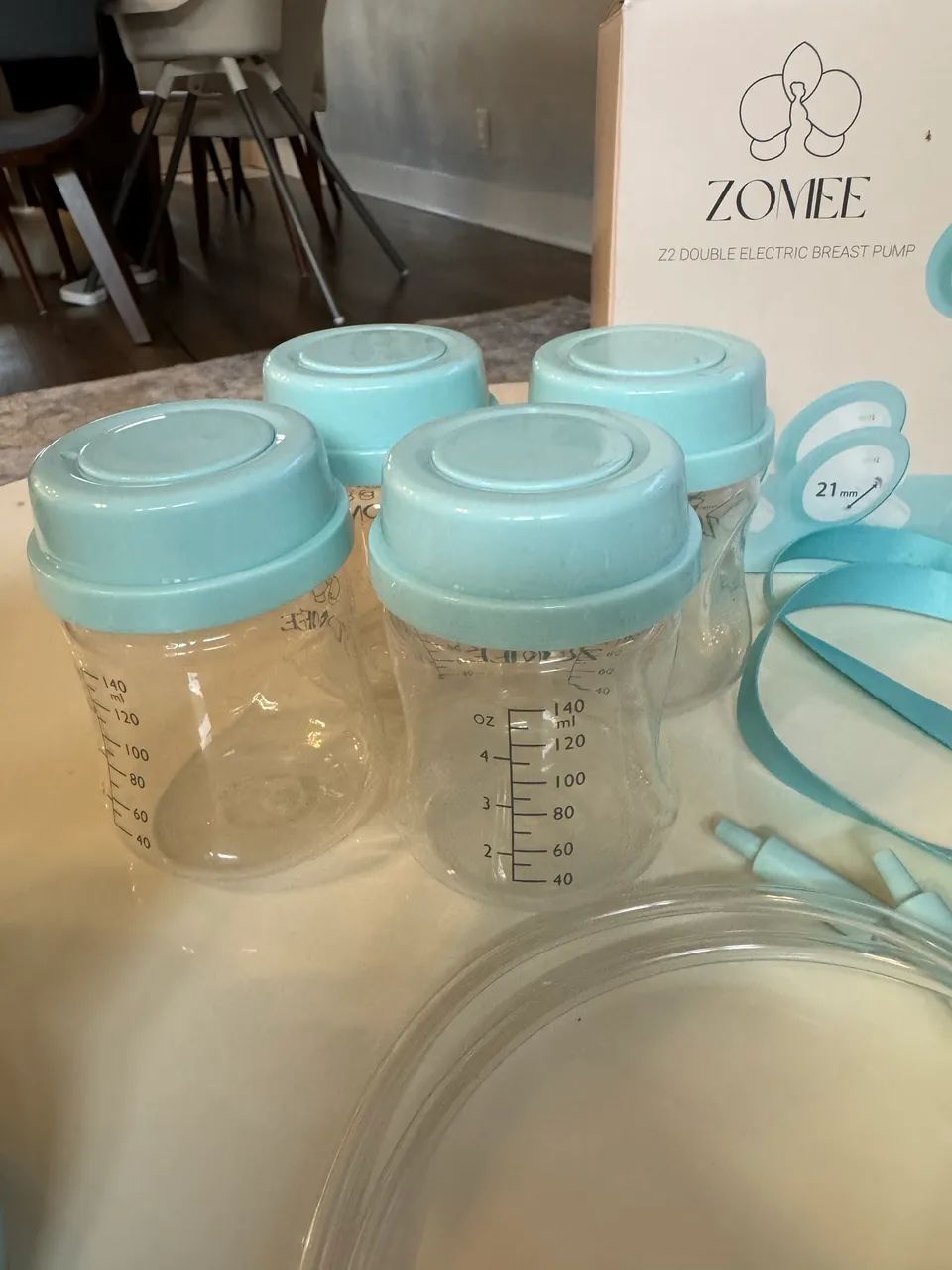 1 bomba elétrica extratora de leite materno importada da marca Zomee - Foto 2