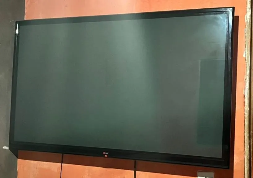 Tv LG led 51?31421422