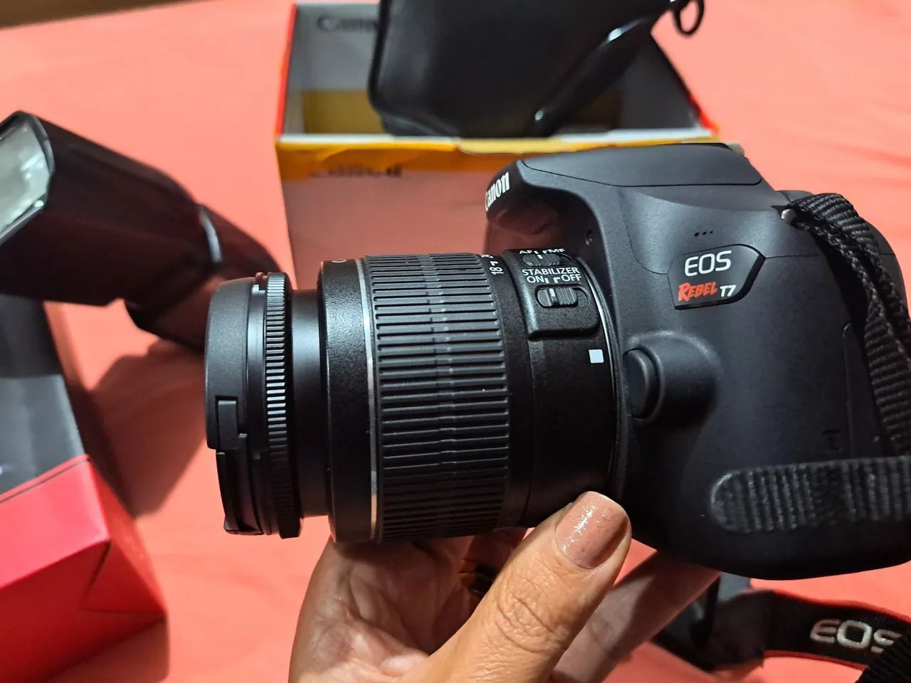 Maquina fotográfica Canon t7  - Foto 5