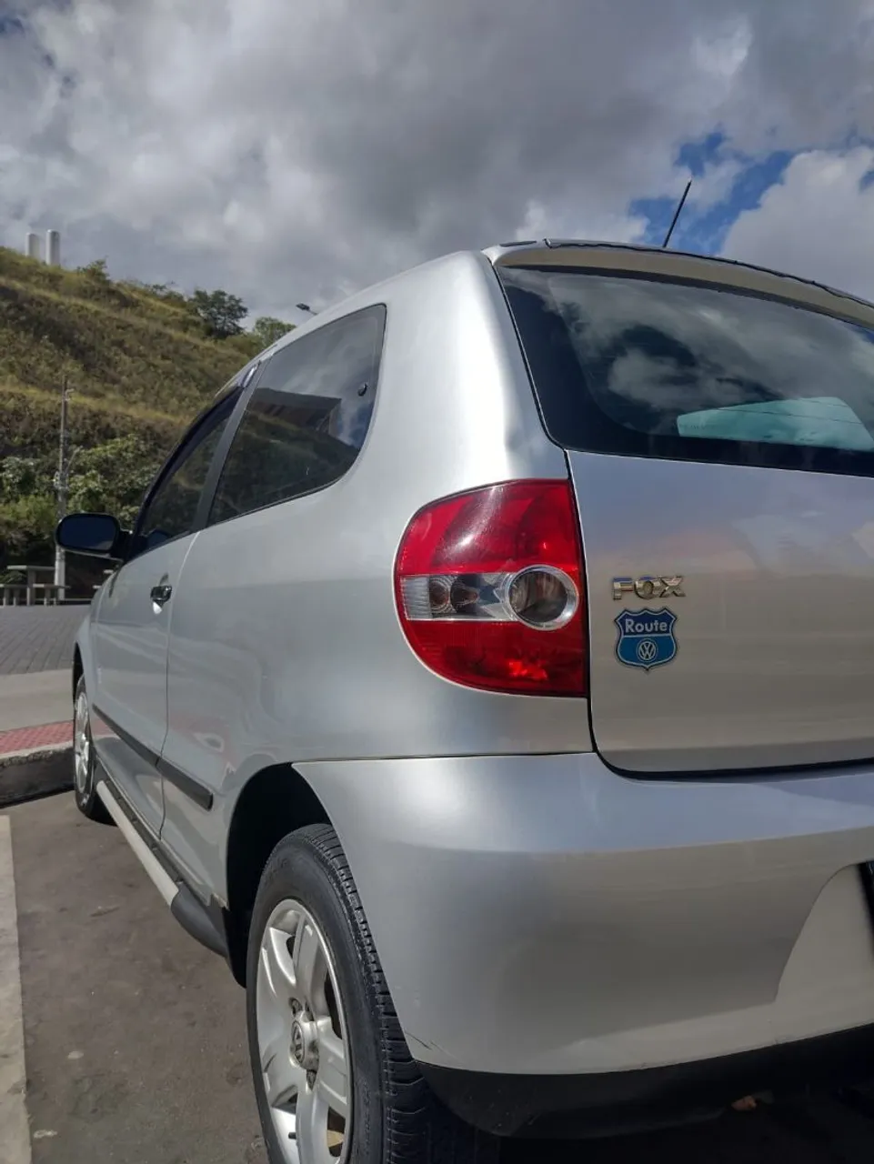 VW FOX 1.0 2 PORTAS SUPER CONSERVADO 