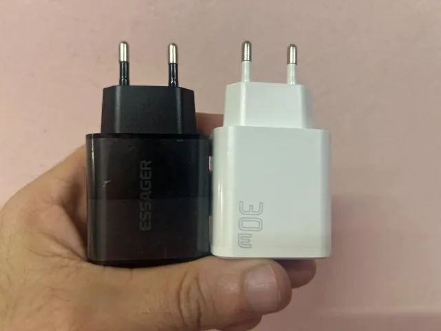 Carregador ESSAGER 30w Tipo C - NOVO
