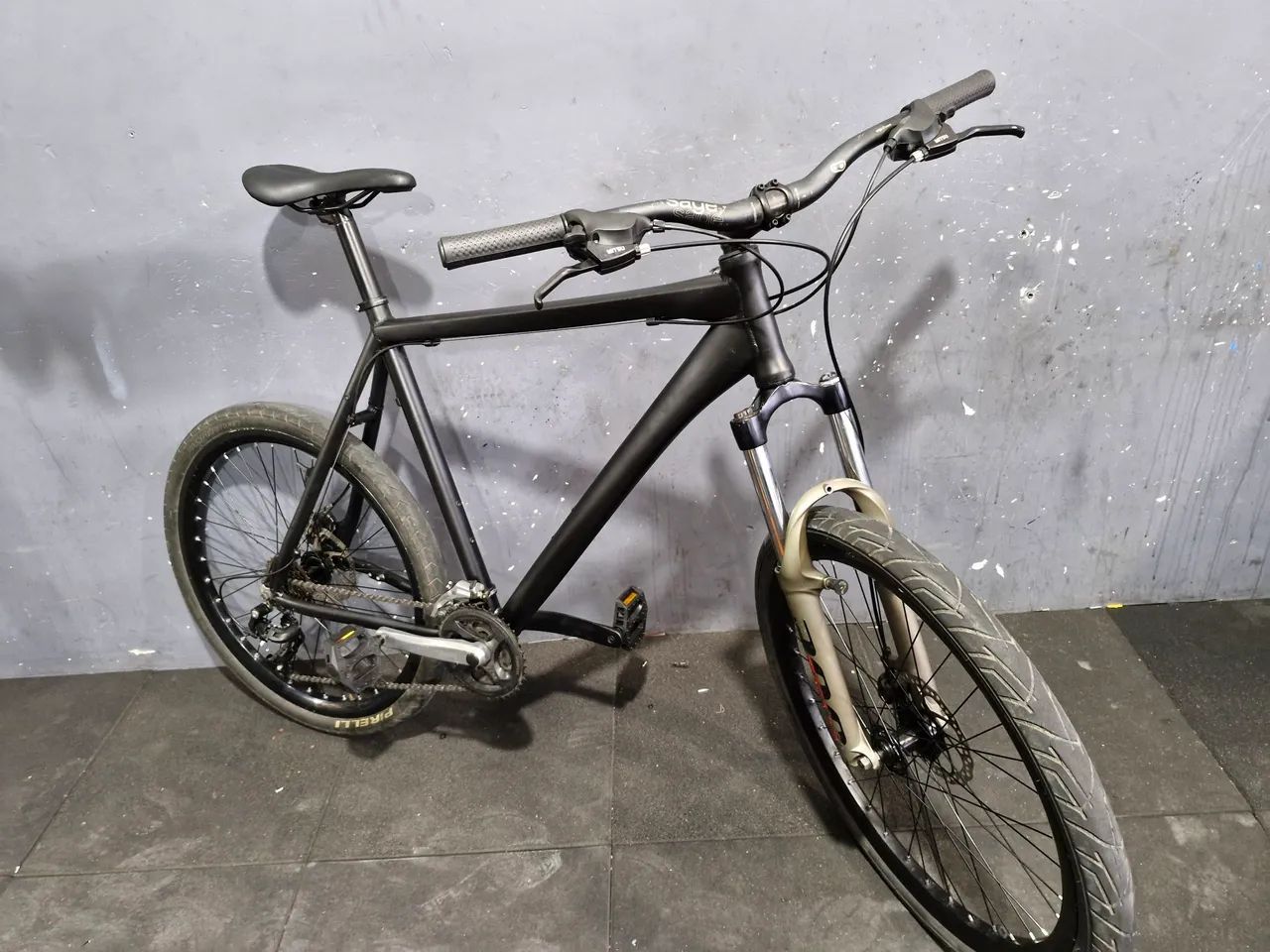 Bike aro 26 , quadro  tamanho  21 alta - Foto 4